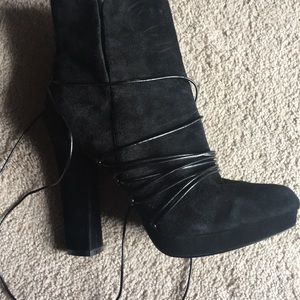 Aldo heels worn once